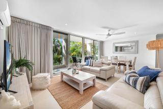 Beautiful Apt in Luxe Beachside Noosa Resort - 0