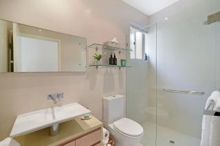 Coastal Chic with Heated Pool Quiet Location - 1