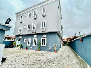 Apartment 18 - 5