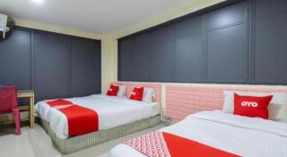 OYO 89717 Budget Star Hotel - 2