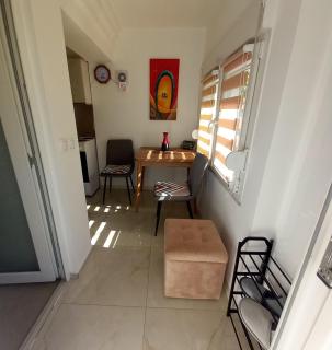 Charlie House - 3
