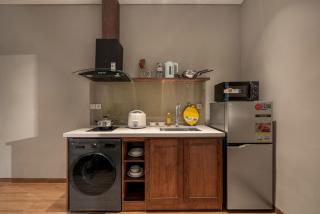 Sabi Boutique - 1