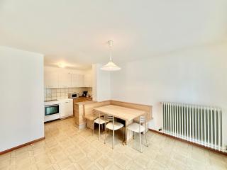 Colac Apartment - Ski and Mountain View - 5