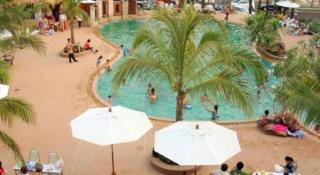Nakhaburi Hotel & Resort - 4