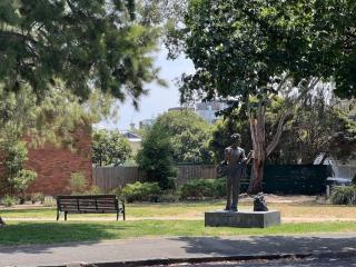 A Cool Little Hideaway in the Heart of Fitzroy - 6