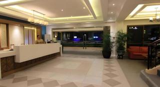 By the Sea Resort Hotel - 8