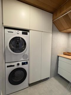 Arctic riverside design apartment - 2