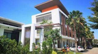 Baan Issara - 2