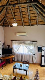Stone Town Guesthouse - 2