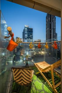 Paras Square Studio Stay by CityFocus - 4