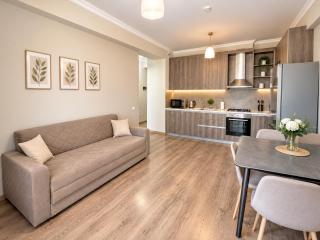 Luxury Oasis Flat - 8