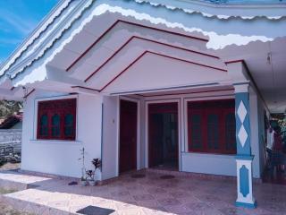 Anura's Place Hiriketiya - 9