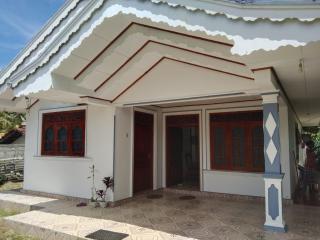 Anura's Place Hiriketiya - 1