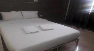 HOTEL AMBASSADOR 2 - 2