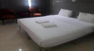 HOTEL AMBASSADOR 2 - 1