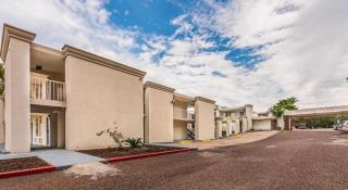 Motel 6 Cleveland, TX - 4