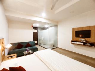 HOTEL PRIME By Skyline View - Premium & Budget Rooms In Phagwara City - 9