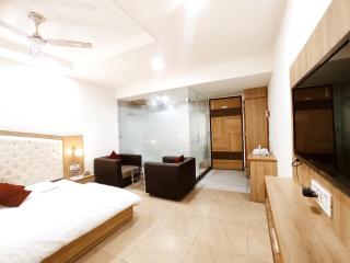 HOTEL PRIME By Skyline View - Premium & Budget Rooms In Phagwara City - 5