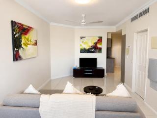 Luxury Parap Retreat with Pool and Gym - 2