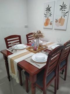 Modern Malay Balay- 2BR Near Clark, with Pool & WiFi - 3