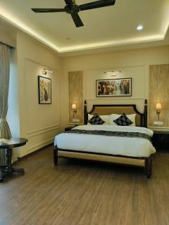 Vijay StayZ Premium - 2