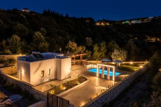 Villa Parilia - 0