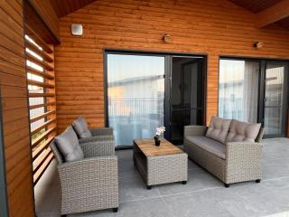 Rely's House Snagov Lake - Airport & Therme Spa - 0