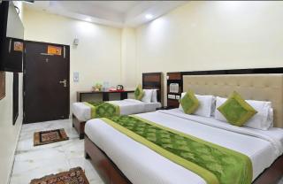 Oly Hotel Emporio - 4