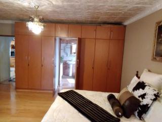 Lindrish's B&B - 6
