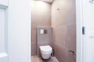 Stylish studio, private parking, washer & dryer - 6