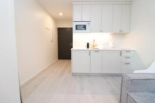 Stylish studio, private parking, washer & dryer - 7