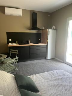 Joli studio entre Cévennes et Camargue - 2