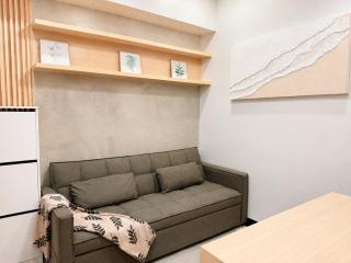 Sleek Urban Staycation-2BR with Manila Bay View near MOA, PICC, World Trade Center and US Embassy - 4
