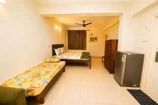 New Stylish Luxury 2BHK near Calangute Beach with Pool Kitchen Washer Parking - G1G2 - 4