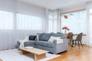Quiet 2BR Steps from Old Town, Parking garage - 1