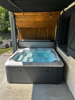 Appartement tout confort avec Jacuzzi privatif , centre Loudenvielle - 9