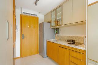 CA09 AP 400m del cent. comercial Cnd. c/ piscina - 4