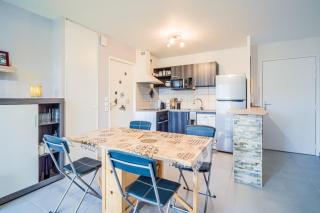 Séjour paisible avec terrasse & proche mer - 3
