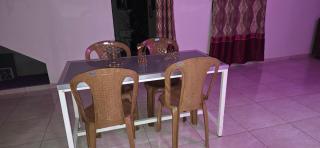 Chic & Cozy Apartment - Females or couples ONLY - 5