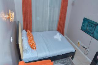 Kay Staycations - 9