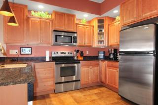 River View Condo - Top Floor - Pools - Pet Friendly! - 5