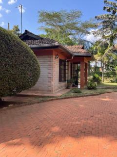 Cozy Garden Guesthouse - Muthaiga Gem - 5