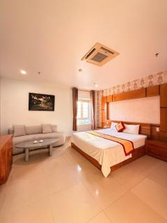 Chu Long Hotel & Spa - 9