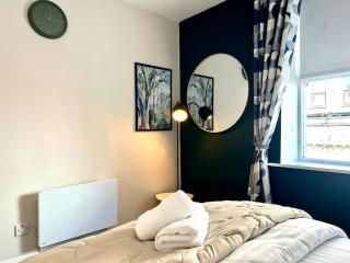 2 Bedroom Apartment in Cork City Centre sleeps 4 people - 9