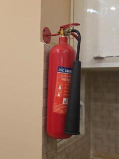 Cozy Sukoon 1BHK in Bahria Town Phase 7, Dedicated Workplace & Netflix - 2