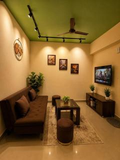Comfort Corner 1bhk Skyline 3 Near Lulu Mall - 6