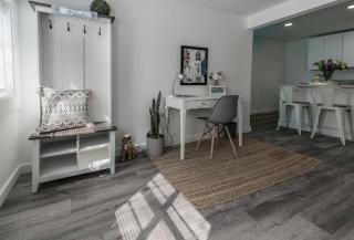 Gorgeous Coastal Getaway - 8