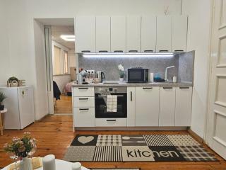 Apartment City center with workspace & wifi near Metro station - 7