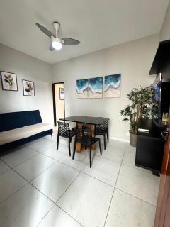 Na Quadra da Praia Posto 5 NSC1141-9 - 2