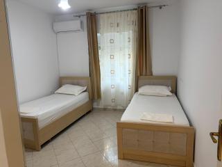 Sarande Cosy apartment on center - 6